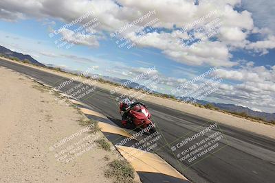 media/Nov-16-2025-Race Pace (Sun) [[8c5fa54630]]/Verified Riders/6-Turn 10 Inside (1145am)/